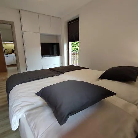 Apartament Szumi Las Kletno Eksteriør bilde