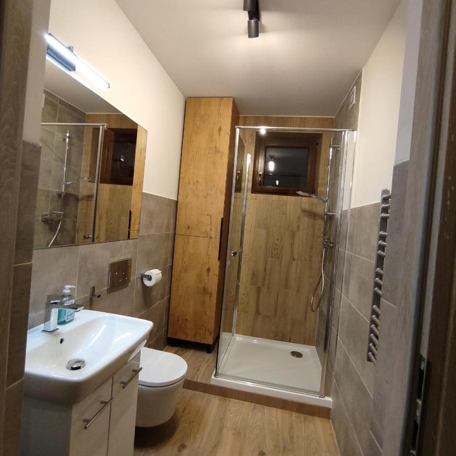 Apartment Szumi *